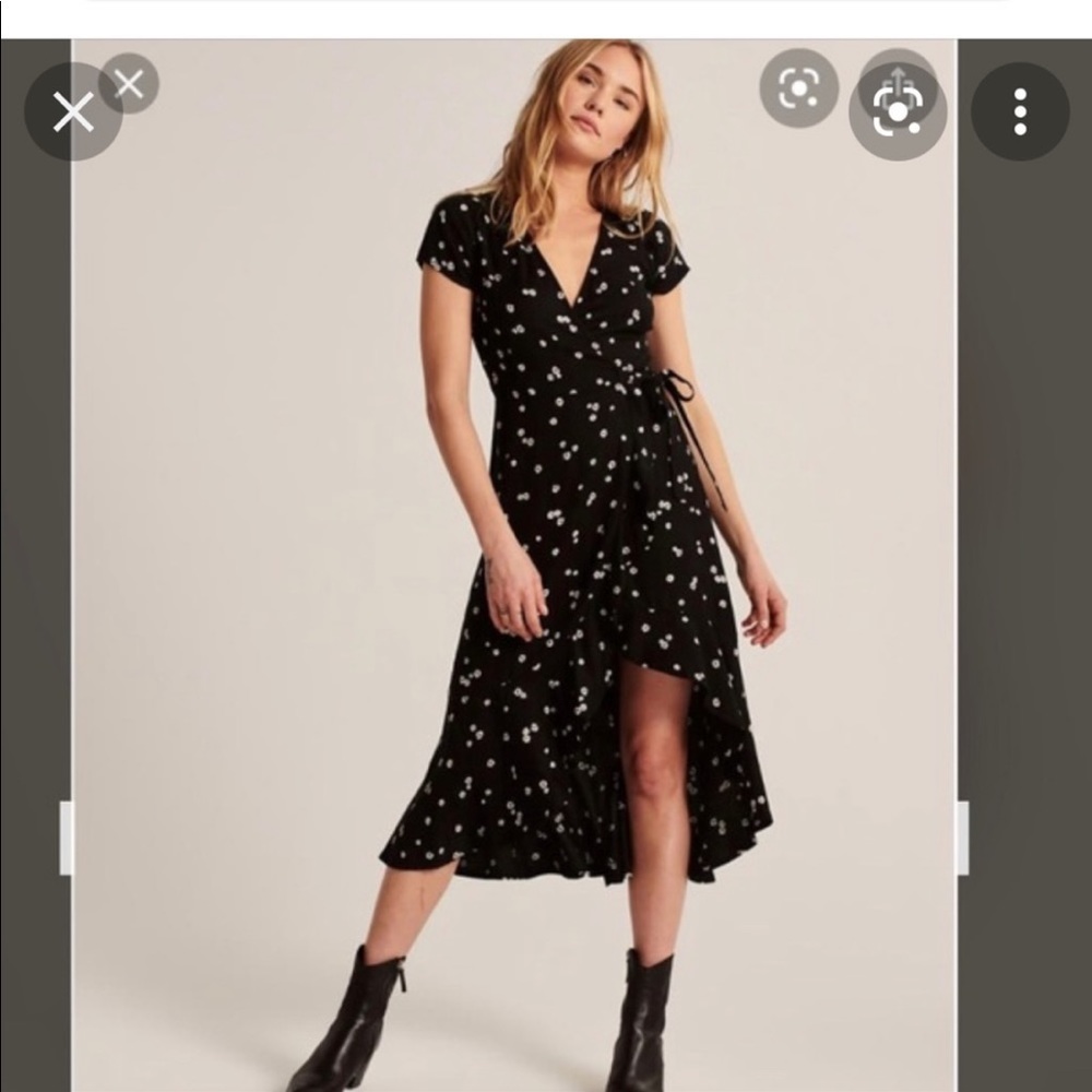 Abercrombie dress Sz xxs $55 each … 2 for $100 this listing is black